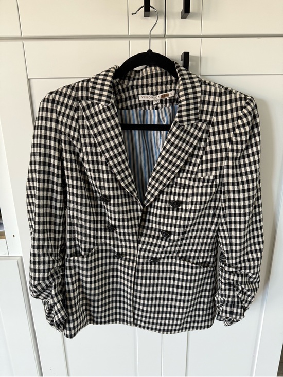 Veronica Beard Jackets & Blazers - Veronica Beard Black and White Gingham Blazer
